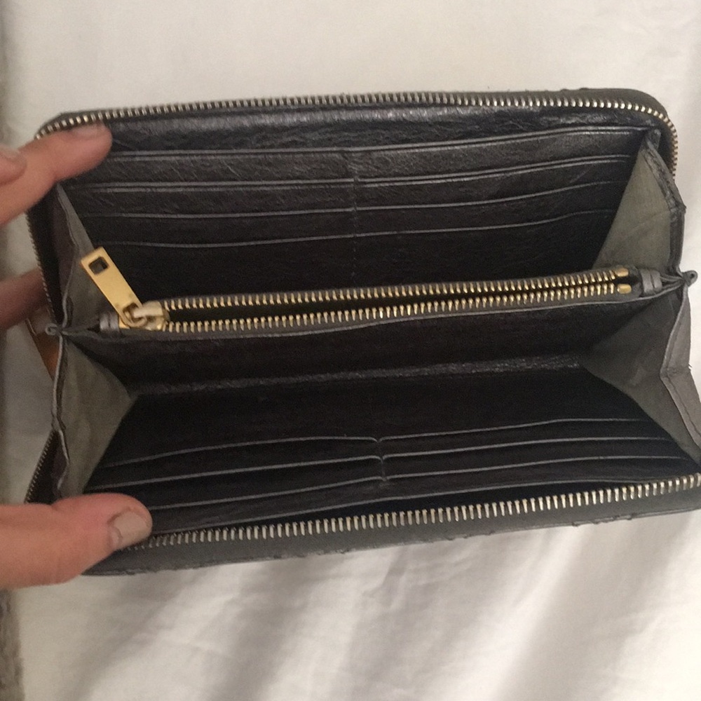 Marc Jacobs Wallet - Picture 3 of 3